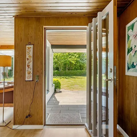 3 Bedroom Stunning In Sydals *