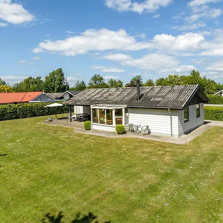 3 Bedroom Stunning In Sydals