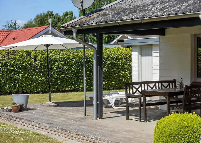 3 Bedroom Stunning In Sydals Hébergement de vacances Skovmose